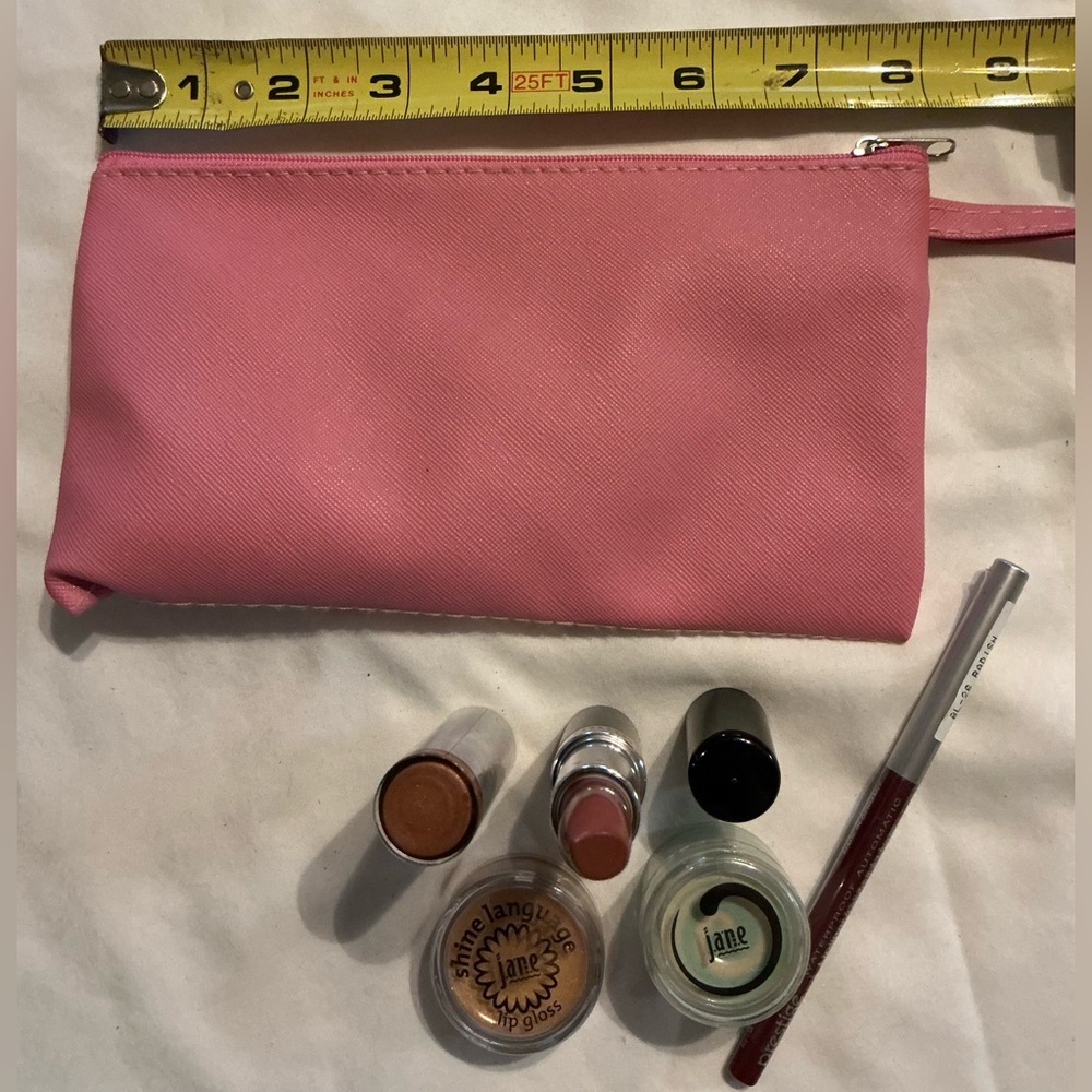 NWT Burgundy Lip Liner Gloss & Lipstick Set w/ pink wristlet bag - Picture 3 of 5